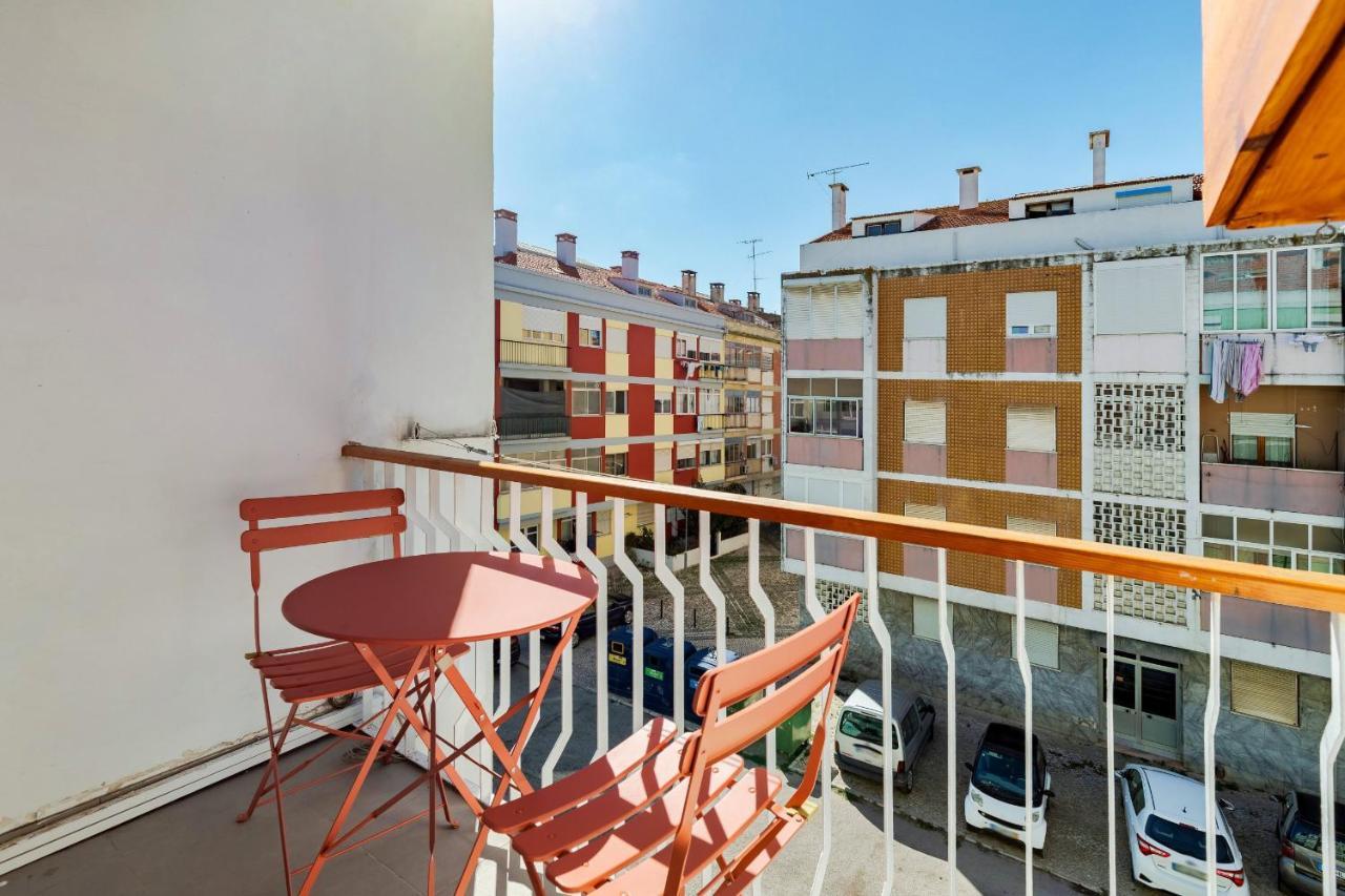 Wonder Blue Apartment Сетубал Екстериор снимка